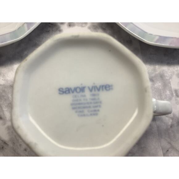 Set of 4 Savoir Vivre "Celina" Flat Cup and Saucer Set.  Vintage China - Picture 4 of 5